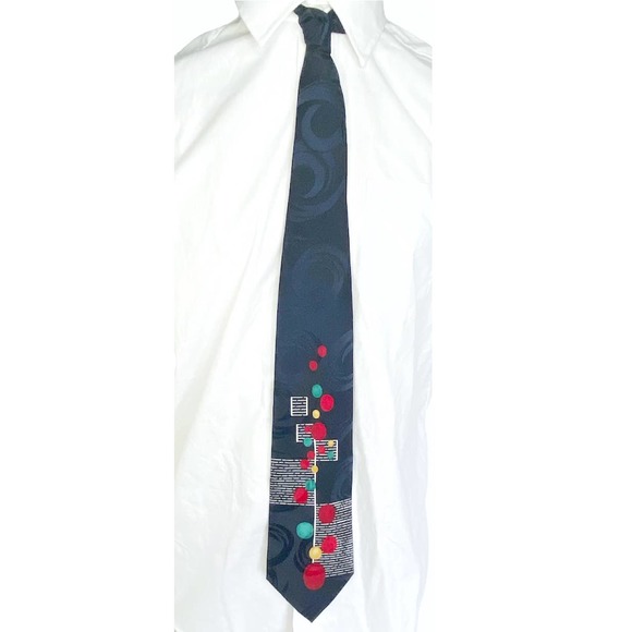 Abstract Geometric Silk Tie - Picture 2 of 5